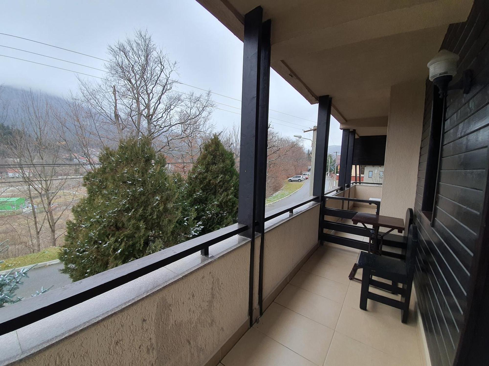 Pensiunea Public House Buşteni Rum bild